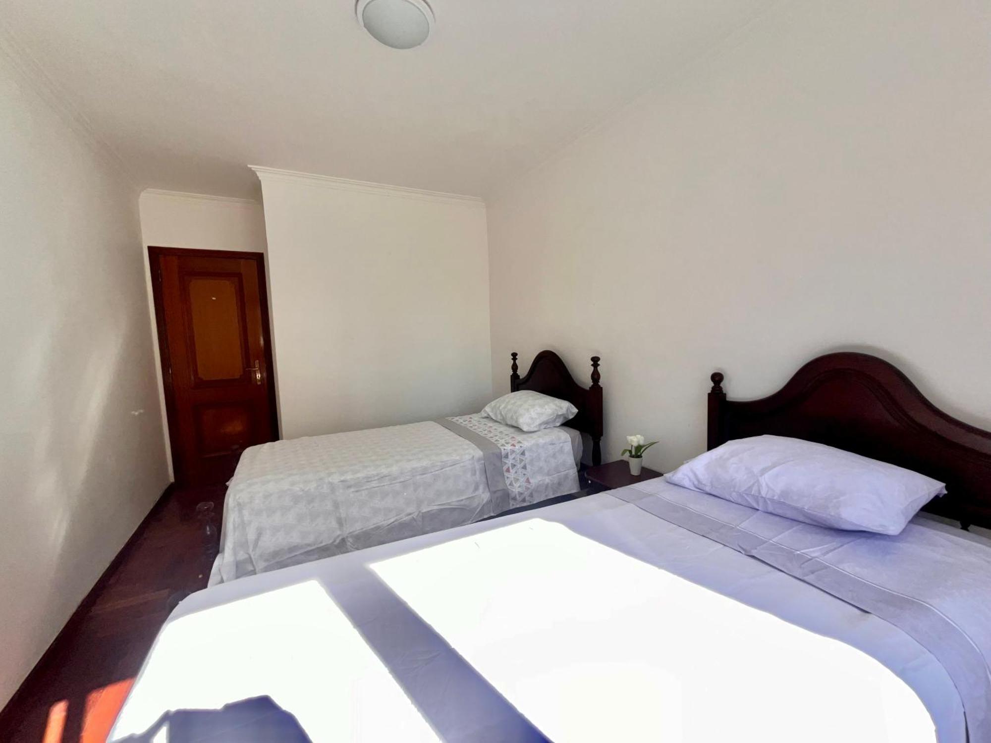 カパリカQuarto Boa Localizacao Com Cozinha E Casa De Banhoアパートメント エクステリア 写真