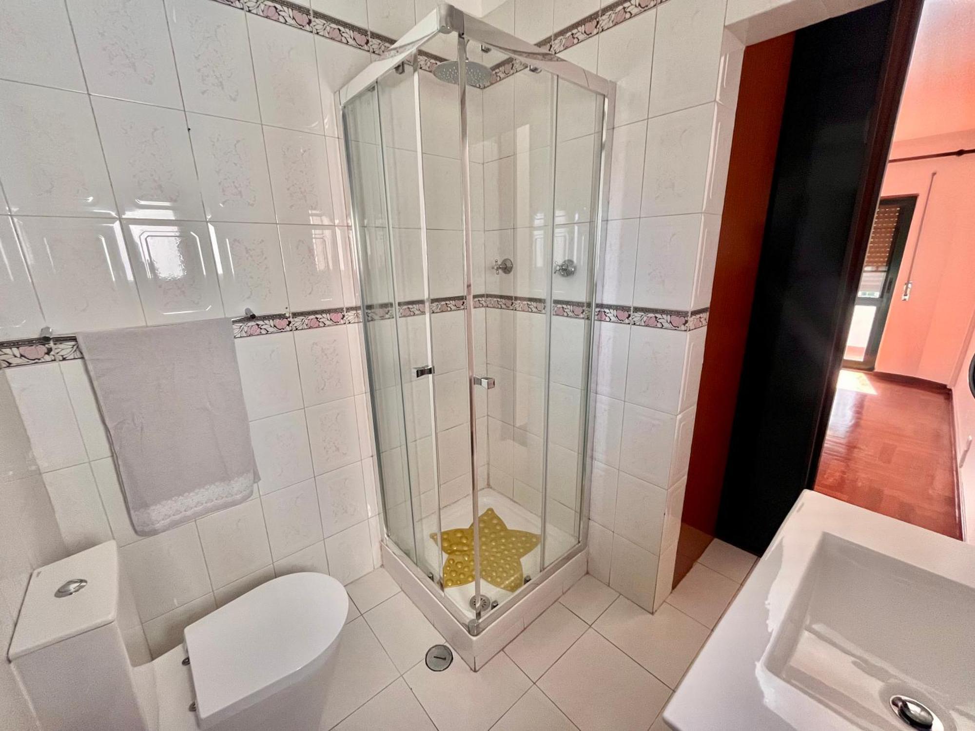 カパリカQuarto Boa Localizacao Com Cozinha E Casa De Banhoアパートメント エクステリア 写真
